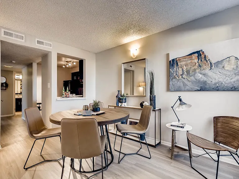 Copperwood Apartments — Photo 35