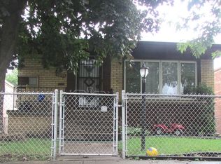 10935 S Mackinaw Ave, Chicago, IL