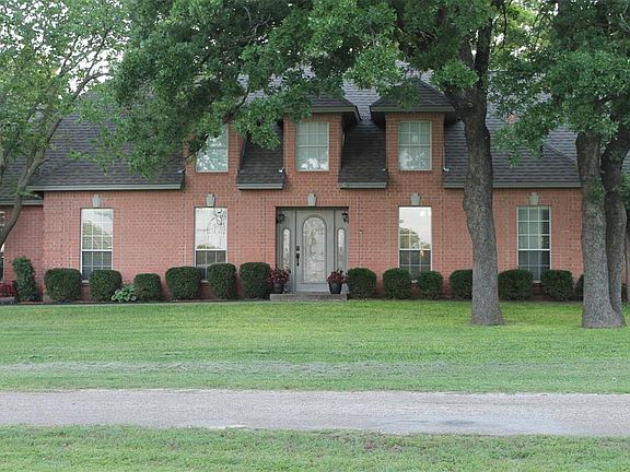 2nd image of 309 Louise Dr