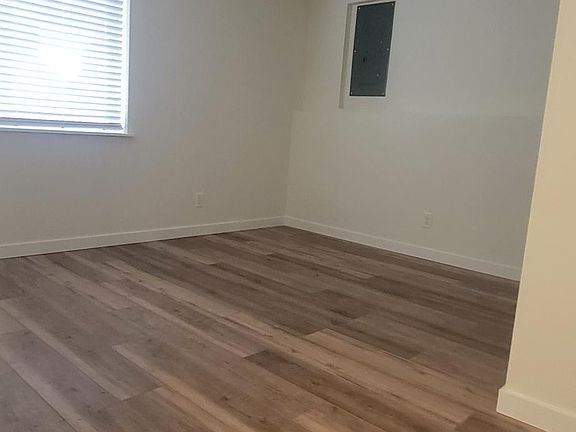 4th image of 21702 55th Ave W