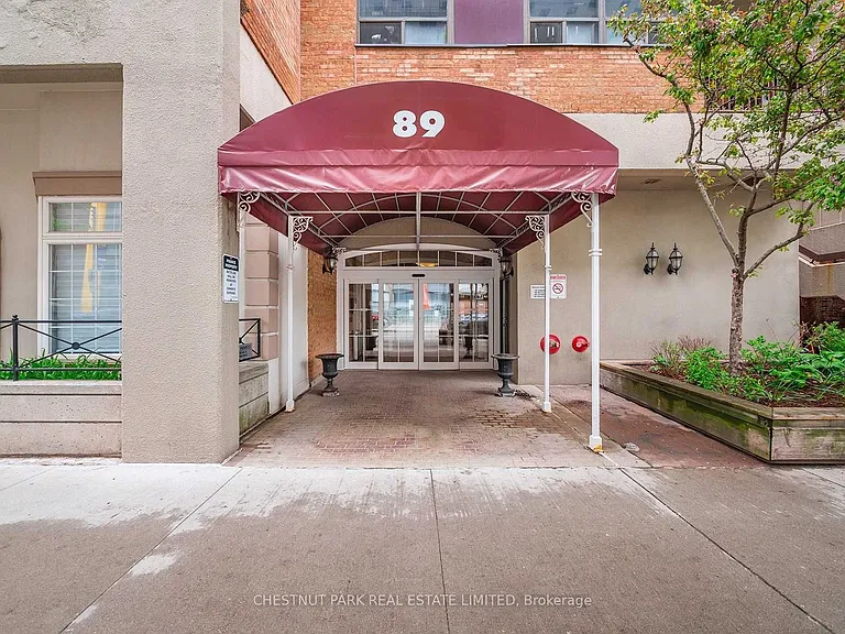 89 McCaul St #622 — Photo 2