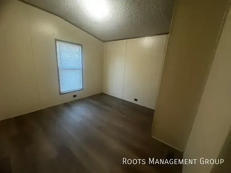 200 Paradise Acres Rd #11 — Photo 7