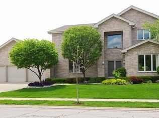 114 Estate Dr, Deerfield, IL 60015