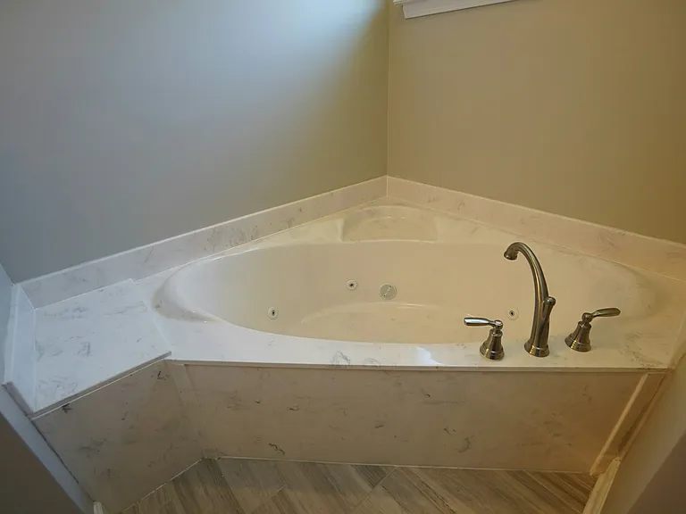 1337 Benjamin Harrison Dr — Photo 34