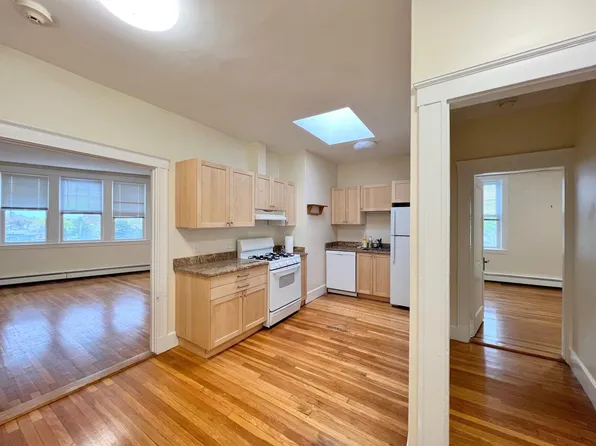 220 Massachusetts Ave, Arlington, MA