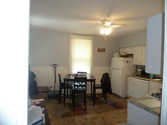 4th image of 1807 Highland Ave