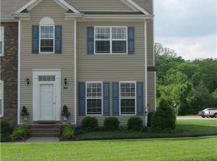1034 McKenna Dr, Thompsons Station, TN 37179