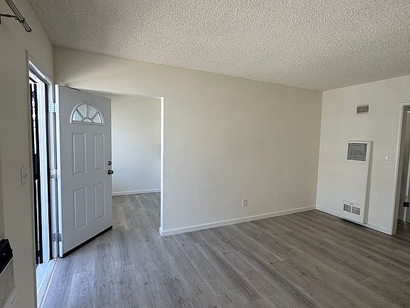 3rd image of 6420 York Blvd #6