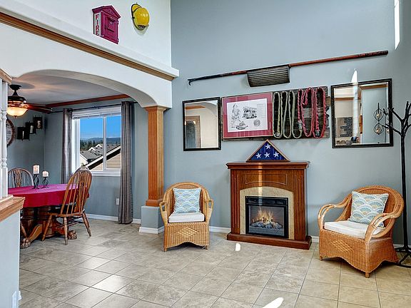 2nd image of 7211 281st Pl NW