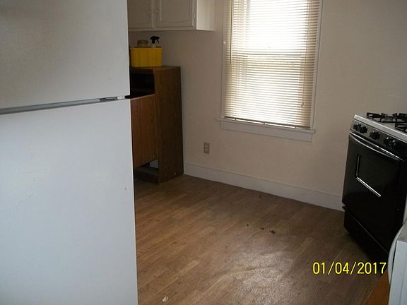 3rd image of 624 Sora Ln