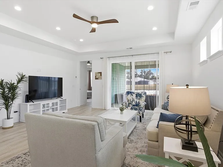 855 Weekend Ave — Photo 15