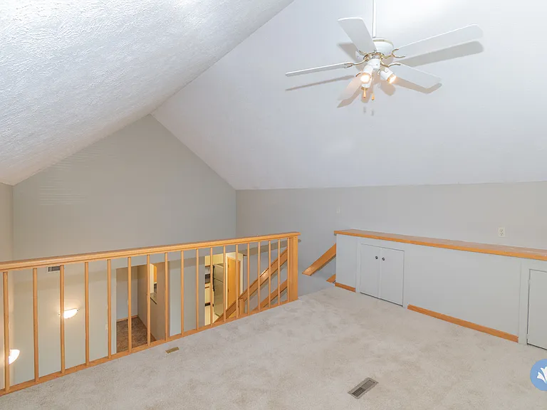 Chateau at Holmes Lake — Photo 119