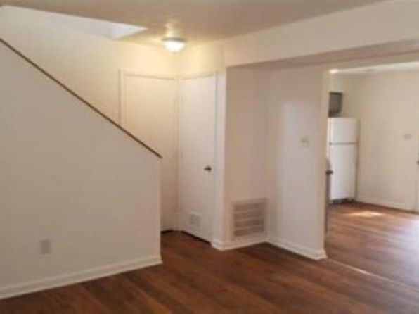 233 Creekside Ct