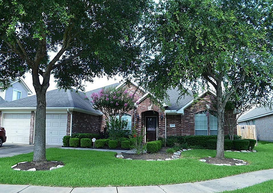 1st image of 12110 Ashley Grove Ct
