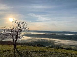 Overlook Ter, Keyser, WV 26726