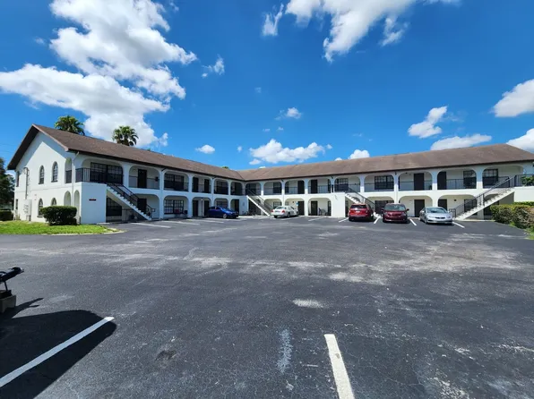 Flagstone Apartments