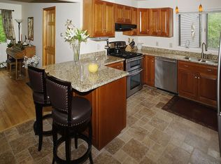 195 Jones Hill Rd, Enfield, NH 03748