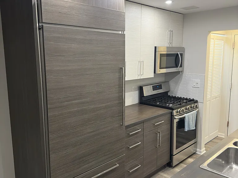 7733 W Belmont Ave #506 — Photo 8