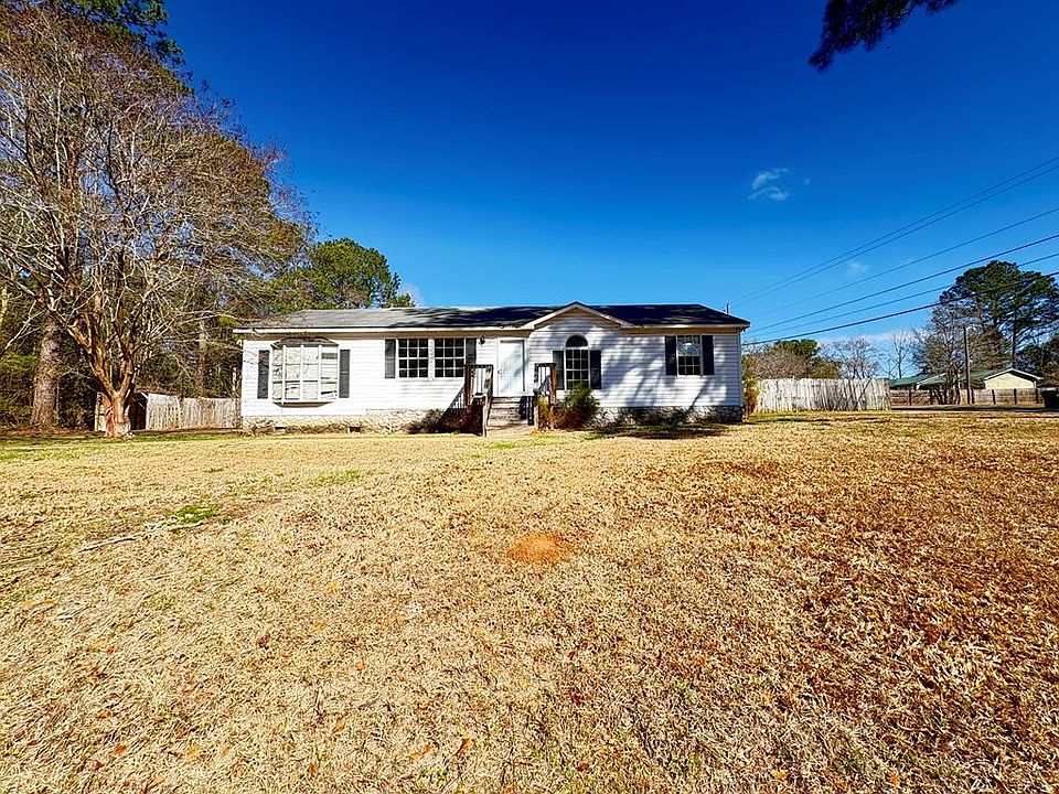 1st image of 2951 Summerhill Rd