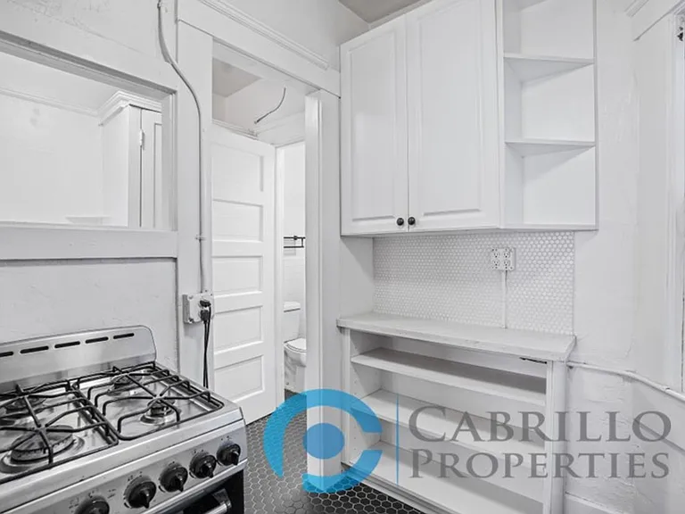 Casa Blanca Apartments — Photo 27