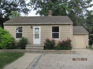 412 N Hale St, Plano, IL 60545
