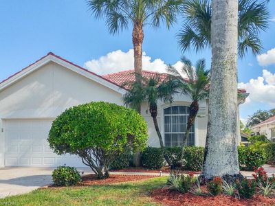 360 Pindo Palm Dr, Naples, FL, 34104