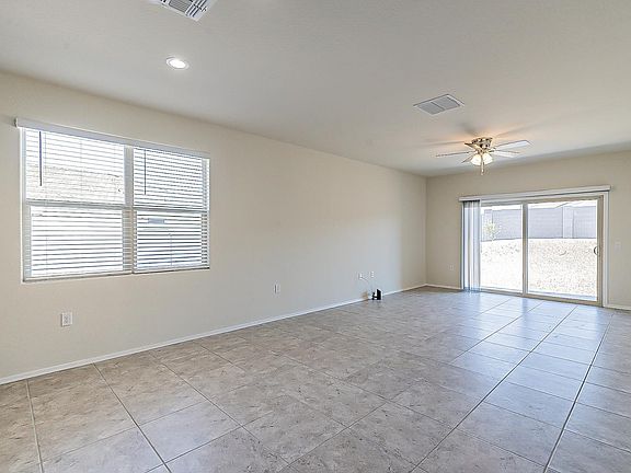 4th image of 30738 W Columbus Ave