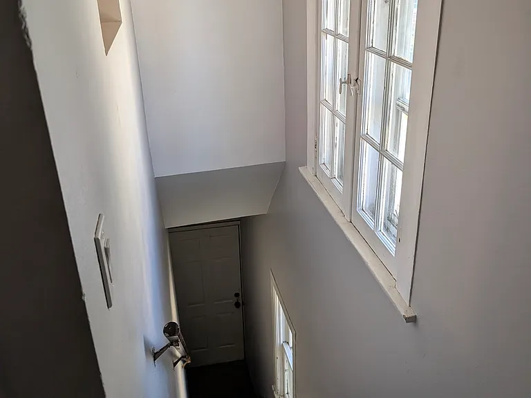 2929 Curtis St #B — Photo 20