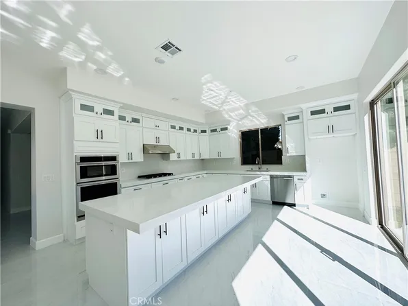 17463 Siena Ln, Fountain Valley, CA 92708