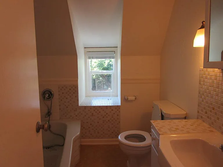 10714 Marietta St SW — Photo 19