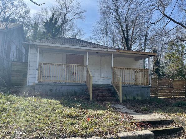 2186 Neal Ave, Macon, GA 31204