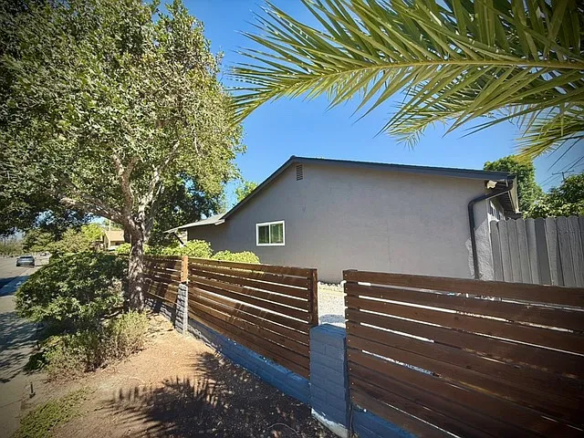 496 Converse Ave — Photo 19