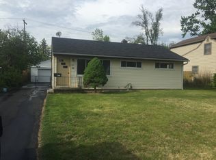 2218 Edgevale Rd, Columbus, OH 43221