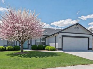 6035 N Santa Rita Ave, Meridian, ID 83646