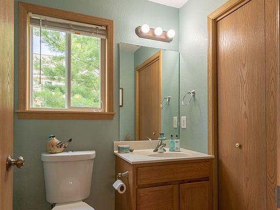 5th image of 117 Jacob Dr
