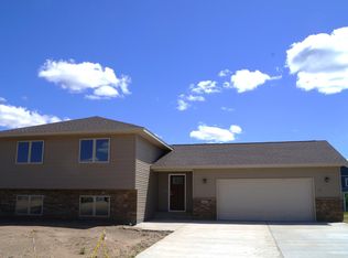 903 24th Ave NW, Austin, MN 55912