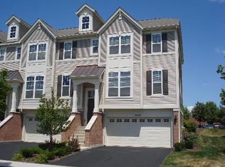 3423 Bradbury Cir #3423, Aurora, IL 60504