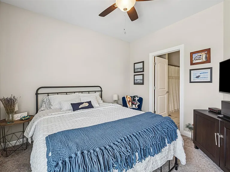 1434 Boulder Ct — Photo 14