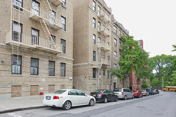 Rented by CSE Realty LLC | media 3