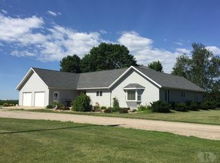 480 150th St, Corwith, IA 50430