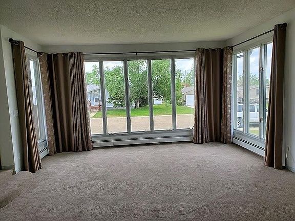 Main Floor Living Room