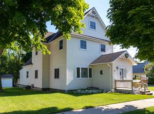 909 E Lake St, Petoskey, MI 49770