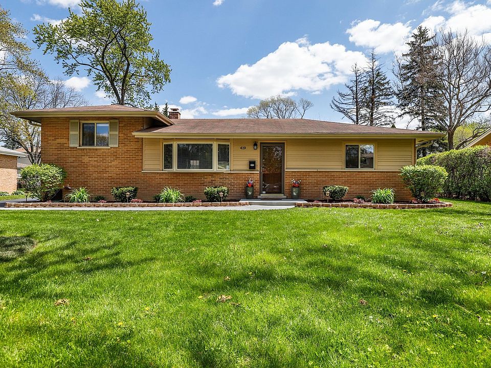 1st image of 419 White Oak Dr