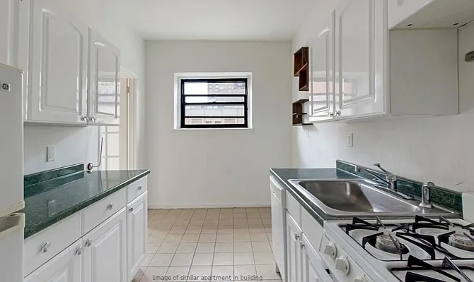 Rented by Oxford Property Group | media 11