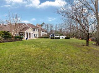 19 Camp Woodbine Rd, Port Jefferson, NY 11777