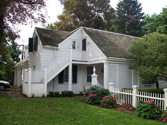 InLaw/Caretaker/Garage House