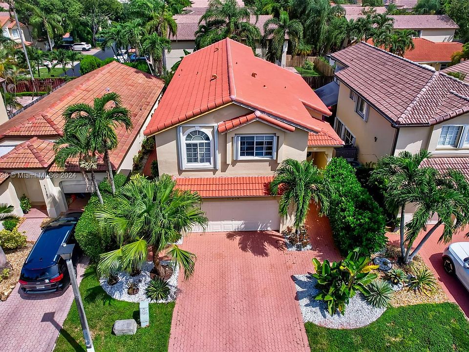1st image of 11279 NW 51st Ter