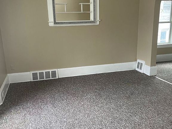 5th image of 10324 Somerset Ave #2