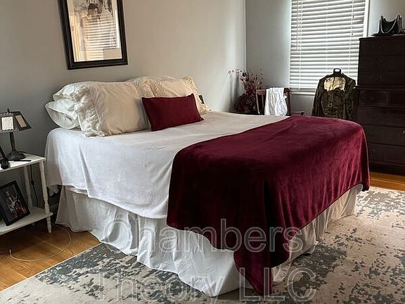 5th image of 7430 Hallcrest Dr