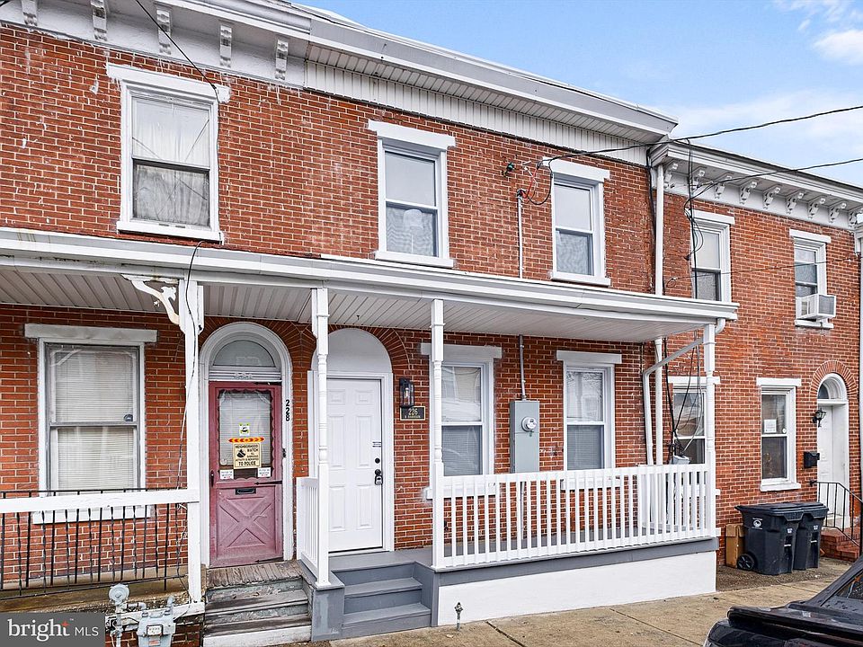 1st image of 226 N Harrison St